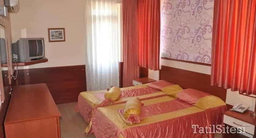 Lara Hadrianus Hotel